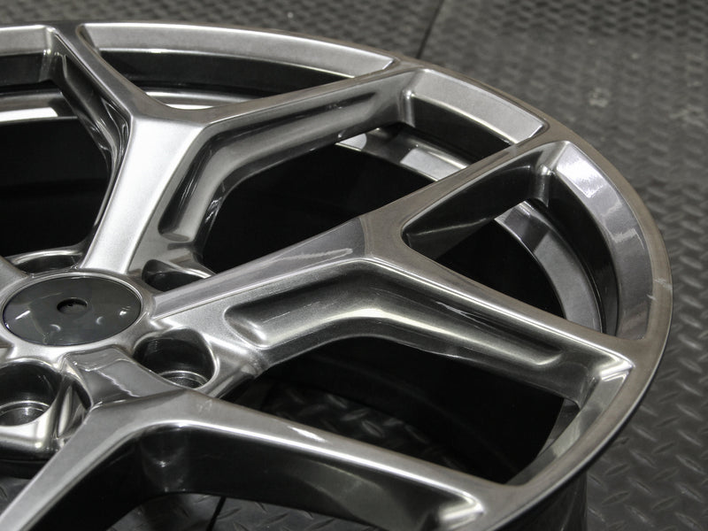 Load image into Gallery viewer, Rseries GTS 20" 5X120 Hyper Black Wheels