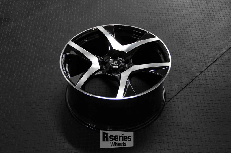 Load image into Gallery viewer, Rseries VF2 20" 5X120 Gloss Black Machined Face Wheels+Tyres