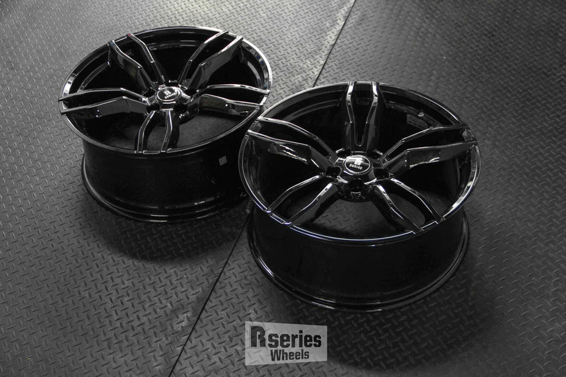 Load image into Gallery viewer, Rseries F1 20&quot; 5X120 Gloss Black Wheels+Tyres
