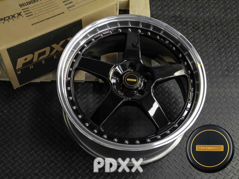 Load image into Gallery viewer, Rseries SVFR 20&quot; 5X114.3 Gloss Black Machined Lip Wheels
